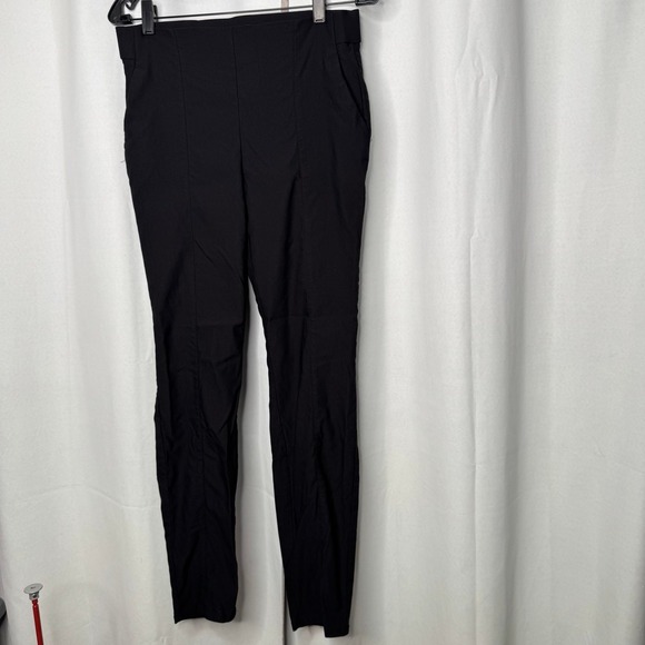 Simply Vera Vera Wang Women's Black Live-In Shaping High Rise Cropped pant Sz md - Picture 1 of 8
